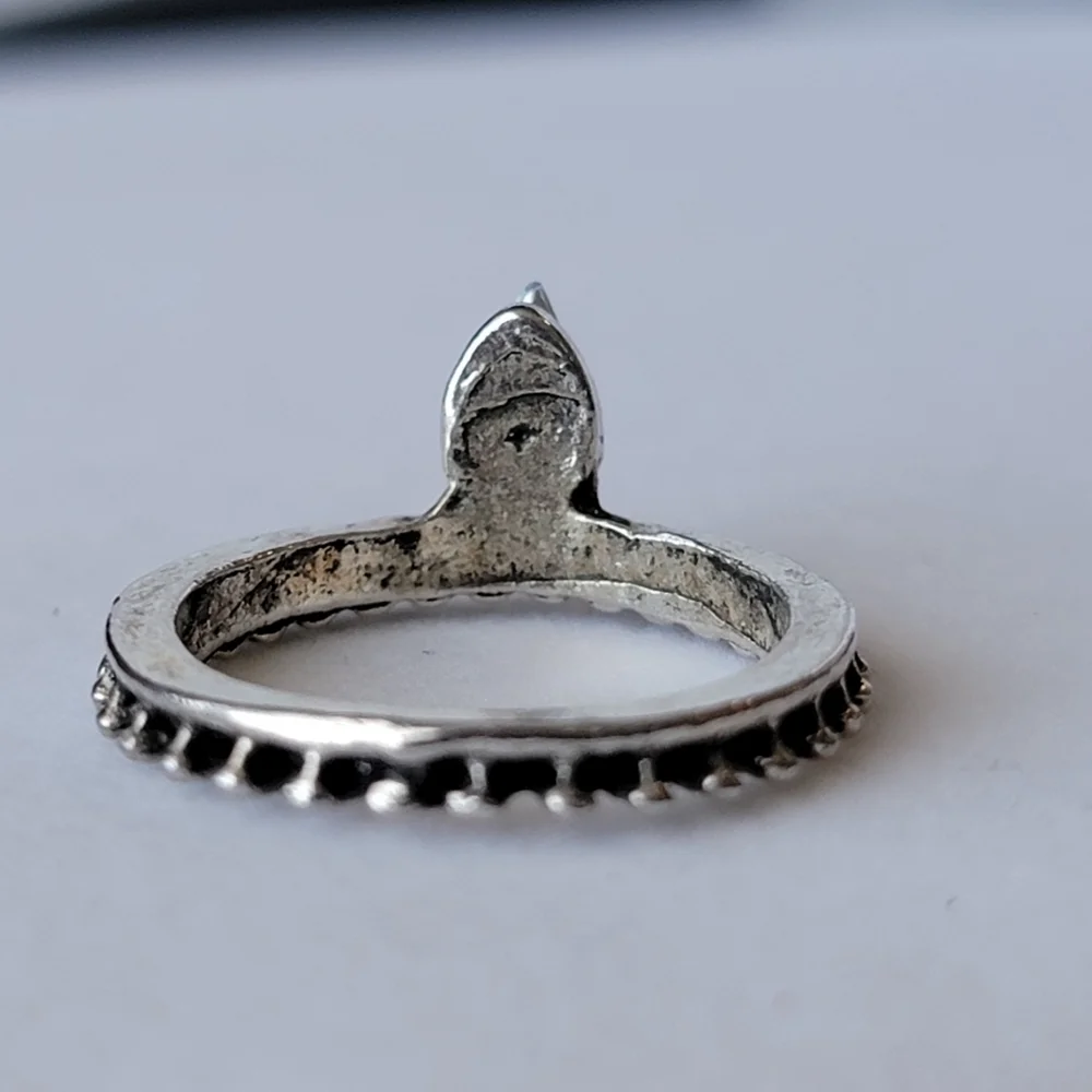 Blue Teardrop Rhinestone Dainty Silver Tone Crown Ring Size 5¾